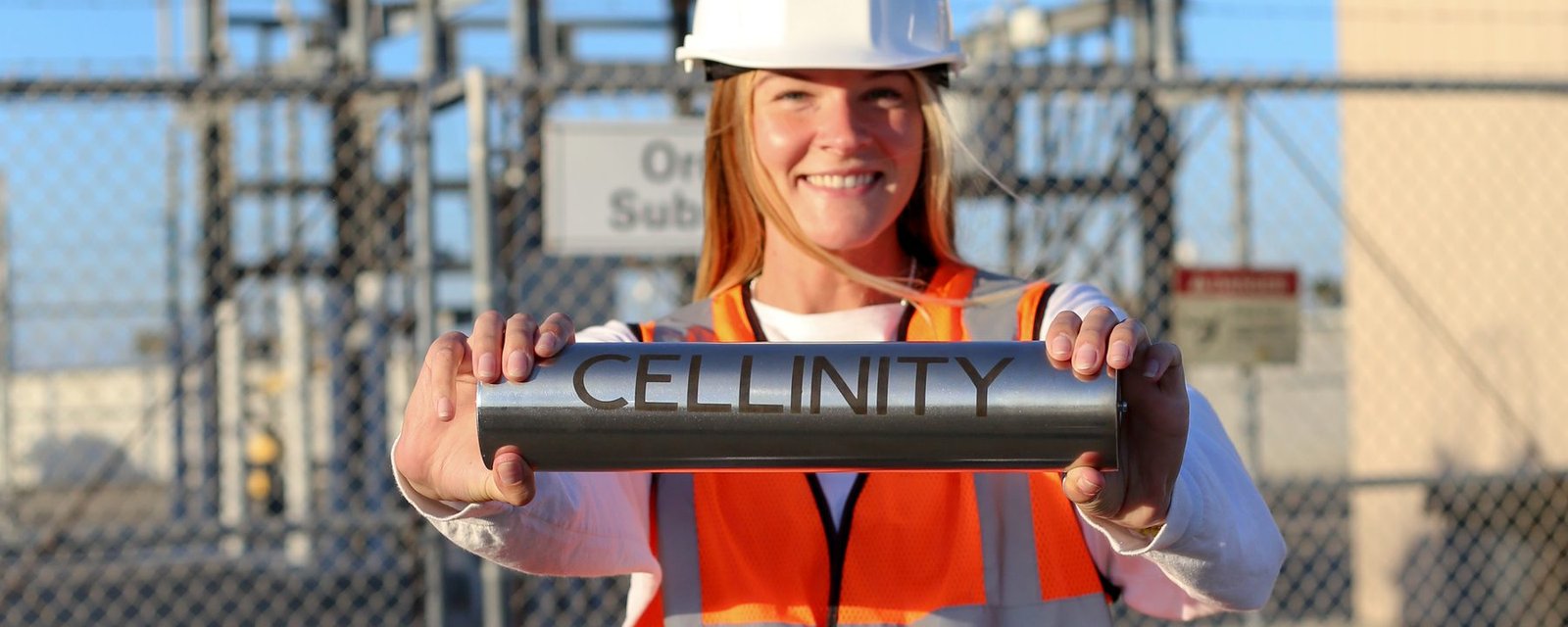 Cellinity liquid-sodium battery cell held by BioLargo engineer